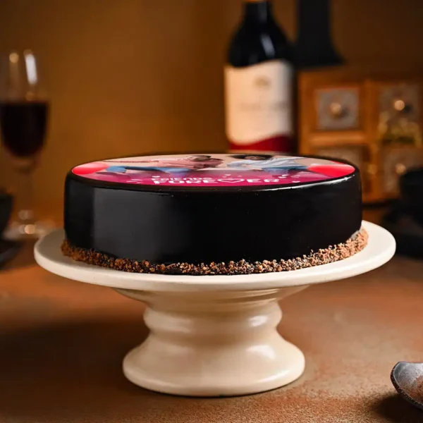 Round Shape Personalized Photo Cake